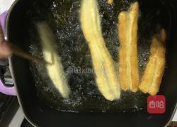 油条的做法图解6