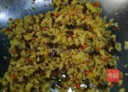 咖喱牛肉蛋炒饭的做法图解9