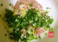 韭黄大肉饺子的做法图解3