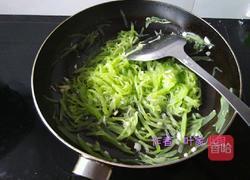 清炒莴笋丝的做法图解9