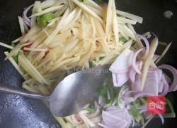 糖醋土豆丝的做法图解4