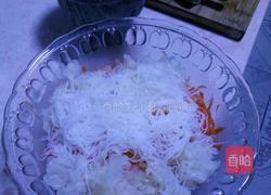 蒜泥胡萝卜银耳的做法图解7