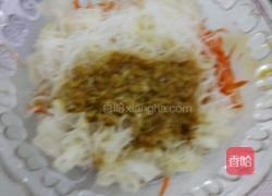 蒜泥胡萝卜银耳的做法图解9