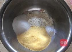 简易玉米面包的做法图解1