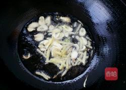 双椒护心肉的做法图解3