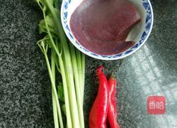 香芹溜肝尖儿的做法图解1