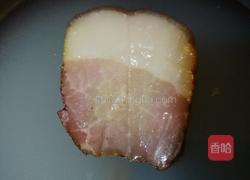 炫彩腊肉炒蒜薹的做法图解3