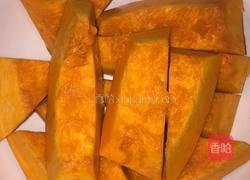 手擀南瓜鸡蛋面的做法图解1