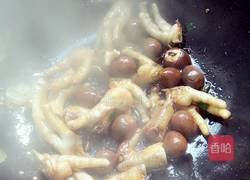 鸡爪烧鹌鹑蛋的做法图解8