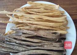 黑腐竹红烧肉的做法图解1