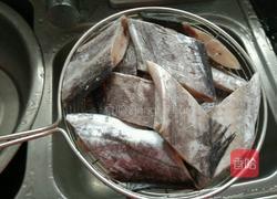 煎带鱼的做法图解1