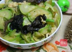 西葫芦鸡蛋黑木耳的做法图解10
