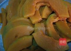 芝香南瓜饼的做法图解1