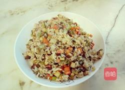 什锦炒饭(蔬菜肉丁炒饭)的做法图解12