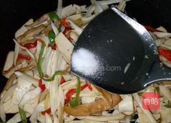 杏鲍菇豆腐干炒肉丝的做法图解10