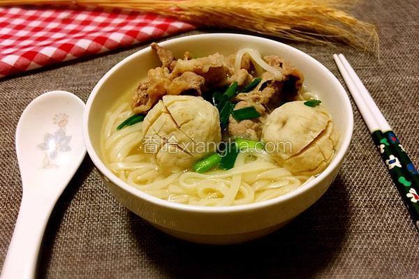 肥牛肉丸汤面