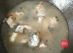 豆腐鱼汤的做法图解4