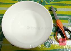 胡萝卜馅梅花饺的做法图解11
