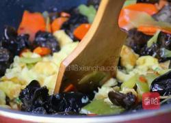 鸡蛋木耳炒青笋的做法图解9