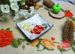 爽口青笋的做法图解1