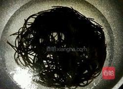 凉拌蕨根粉的做法图解3