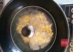 甜玉米炒肉的做法图解7