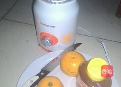 蜂蜜橙子汁的做法图解1