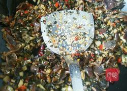 鸭胗炒酸菜的做法图解14