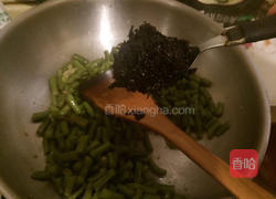 家常版的榄菜四季豆的做法图解5