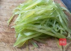 清炒莴笋的做法图解2