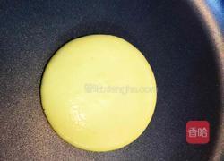 青瓜汁鸡蛋煎饼的做法图解9
