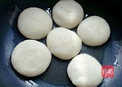 油煎糖糍粑的做法图解2