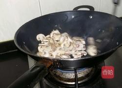 蘑菇炒鸡蛋的做法图解9