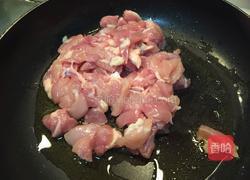 香菇鸡腿肉焖饭的做法图解5