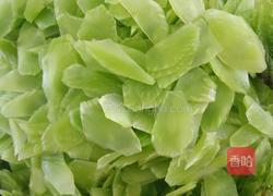 炒莴笋的做法图解2