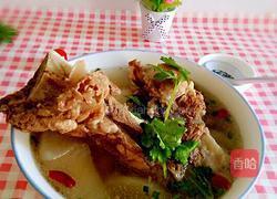 白萝卜大骨头汤的做法图解12