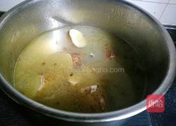 野生山药炖鸡汤的做法图解8