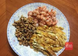 炒鱼面的做法图解2