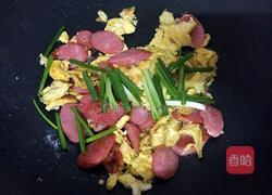 火腿肠炒鸡蛋的做法图解6