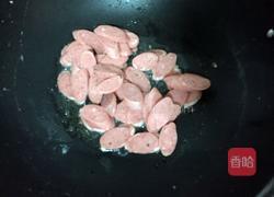 火腿肠炒鸡蛋的做法图解3