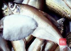 杂烩香酥小杂鱼的做法图解6