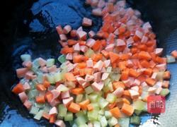 三色炒饭的做法图解4