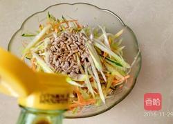  凉拌萝卜丝的做法图解5