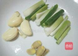 肉末焖豆腐的做法图解2