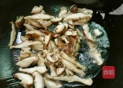 小白菜炒香菇的做法图解5