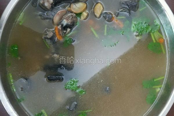 板栗煲乌鸡汤