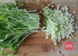 暖胃海鲜豌豆苗馄饨的做法图解6