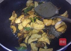 杏鲍菇炒肉的做法图解7