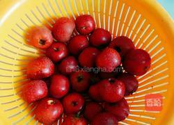 冰糖山楂雪球的做法图解1