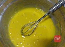 长颈鹿蛋糕卷的做法图解1